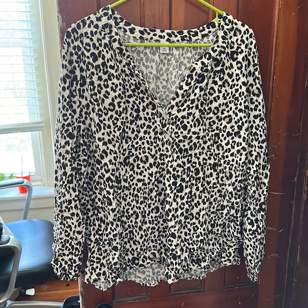 Old Navy blouse